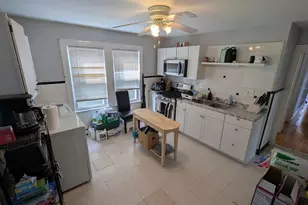 376 Fellsway W, Medford, MA 02155 - Photo 5
