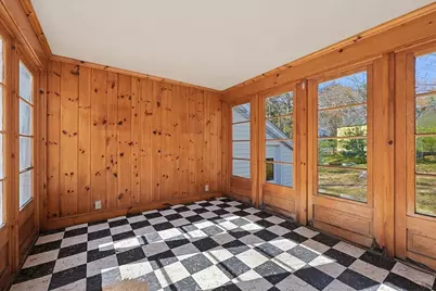 2 Perham St, Bedford, MA 01730 - Photo 17