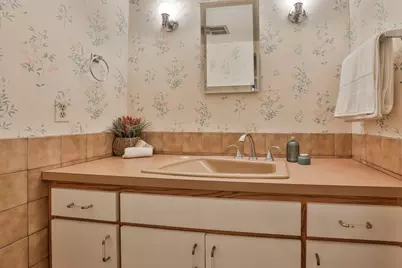 21 Westerly St #3, Wellesley, MA 02482 - Photo 9