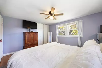 68 Honeysuckle Dr #68, Chicopee, MA 01022 - Photo 17