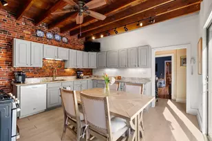 18 Putnam St, Boston, MA 02129 - Photo 9