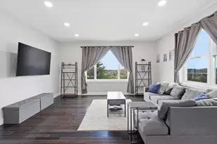 46 Grand View Ave, Lynn, MA 01904 - Photo 11