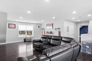 46 Grand View Ave, Lynn, MA 01904 - Photo 21