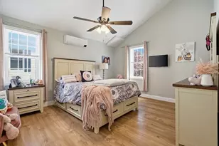 58 Willard St, New Bedford, MA 02744 - Photo 11
