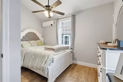 58 Willard Street, New Bedford, MA 02744 - Photo 9