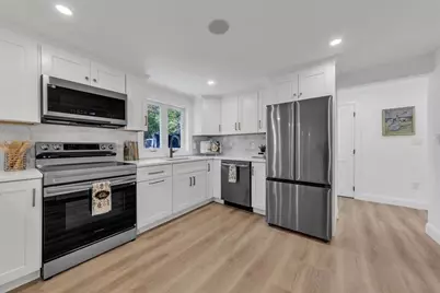 373 Eliot St, Ashland, MA 01721 - Photo 11