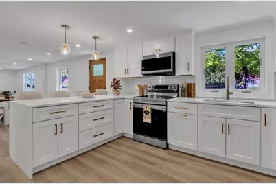 373 Eliot St, Ashland, MA 01721 - Photo 9