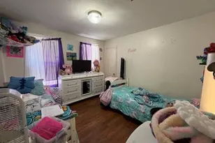 48 Acushnet Ave, Springfield, MA 01105 - Photo 5