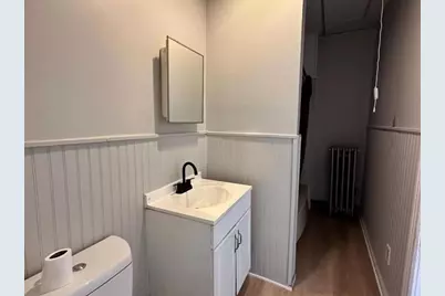 48 Acushnet Ave, Springfield, MA 01105 - Photo 15