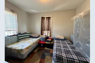 48 Acushnet Ave, Springfield, MA 01105 - Photo 9