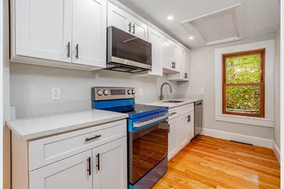 31 Charles Pl, Athol, MA 01331 - Photo 5