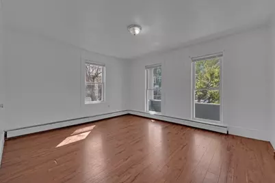 88 Tyler St, Springfield, MA 01109 - Photo 7