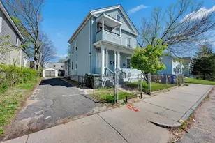 88 Tyler St, Springfield, MA 01109 - Photo 3