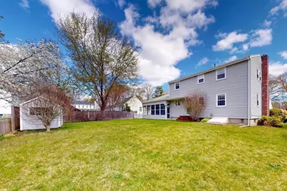 15 Rose St, Milton, MA 02186 - Photo 9