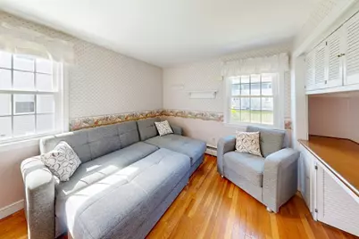 15 Rose St, Milton, MA 02186 - Photo 5