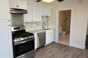 28 Lewis St, Everett, MA 02149 - Photo 3