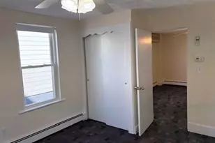 28 Lewis St, Everett, MA 02149 - Photo 9