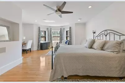 249 Beacon St #PH, Boston, MA 02116 - Photo 13