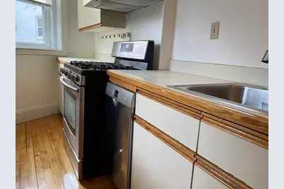 17 Short Street #4, Brookline, MA 02445 - Photo 5