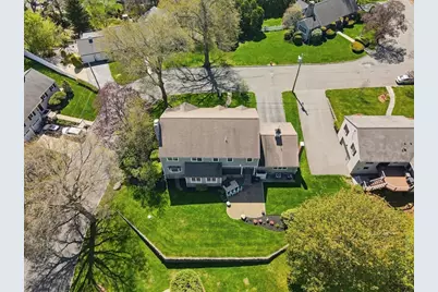 34 Russett Ln, Melrose, MA 02176 - Photo 39