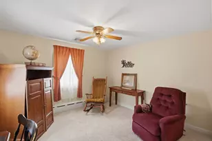 121 Wood St, Fall River, MA 02721 - Photo 25