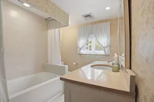 121 Wood St, Fall River, MA 02721 - Photo 35