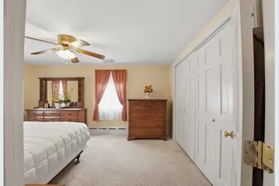121 Wood Street, Fall River, MA 02721 - Photo 29