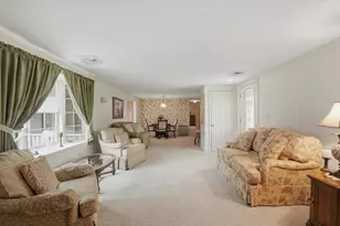 121 Wood St, Fall River, MA 02721 - Photo 11