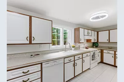 72 Chapin Greene Drive #72, Ludlow, MA 01056 - Photo 15