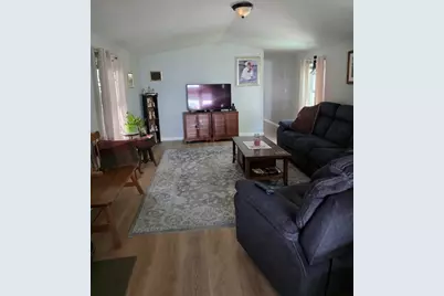 143 Pine Ave, Sturbridge, MA 01566 - Photo 17