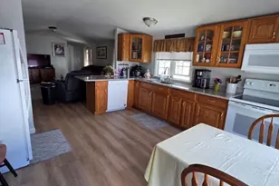 143 Pine Ave, Sturbridge, MA 01566 - Photo 21