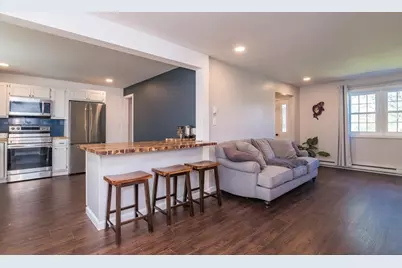 6 Duncan Dr #B, Deerfield, MA 01373 - Photo 9