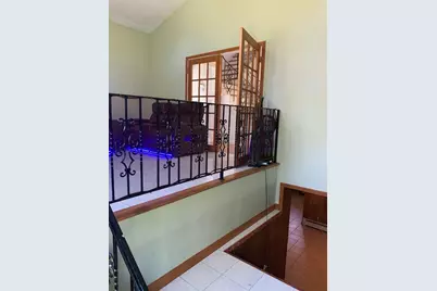 1206 Old North St, Somerset, MA 02726 - Photo 11