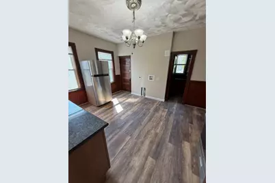 33 Newburg St #3, Boston, MA 02131 - Photo 9