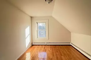 27 Barry St, Boston, MA 02129 - Photo 13