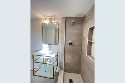 27 Barry Street #2R, Boston, MA 02129 - Photo 11