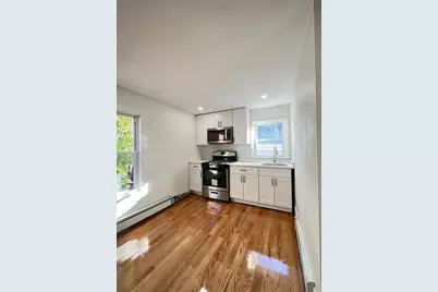 27 Barry Street #2R, Boston, MA 02129 - Photo 3