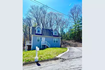 122 Swan Ave, Fitchburg, MA 01420 - Photo 1
