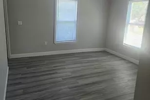 192 Hildreth St, Lowell, MA 01850 - Photo 9