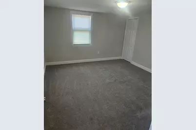 192 Hildreth St, Lowell, MA 01850 - Photo 11