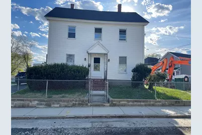 192 Hildreth St, Lowell, MA 01850 - Photo 1