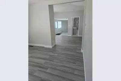 192 Hildreth St, Lowell, MA 01850 - Photo 5
