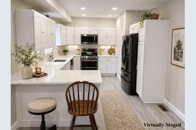 192 Hildreth St, Lowell, MA 01850 - Photo 1