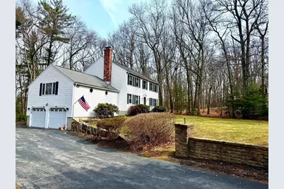 11 Quail Run Rd, Bellingham, MA 02019 - Photo 3