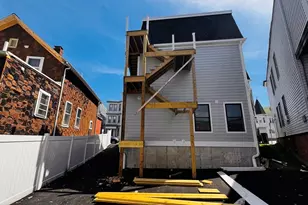 804-806 Saratoga, Boston, MA 02128 - Photo 15