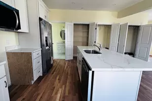 804-806 Saratoga, Boston, MA 02128 - Photo 33