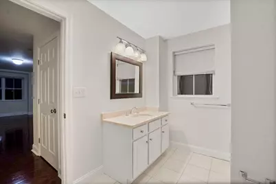 120 Wyllis Ave #424, Everett, MA 02149 - Photo 17