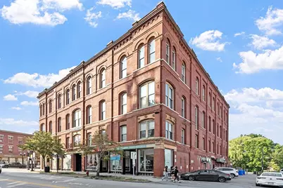 10 Kearney Sq #405, Lowell, MA 01852 - Photo 3