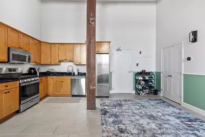 10 Kearney Sq #405, Lowell, MA 01852 - Photo 11