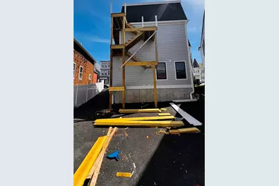 804-806 Saratoga #3, Boston, MA 02128 - Photo 15